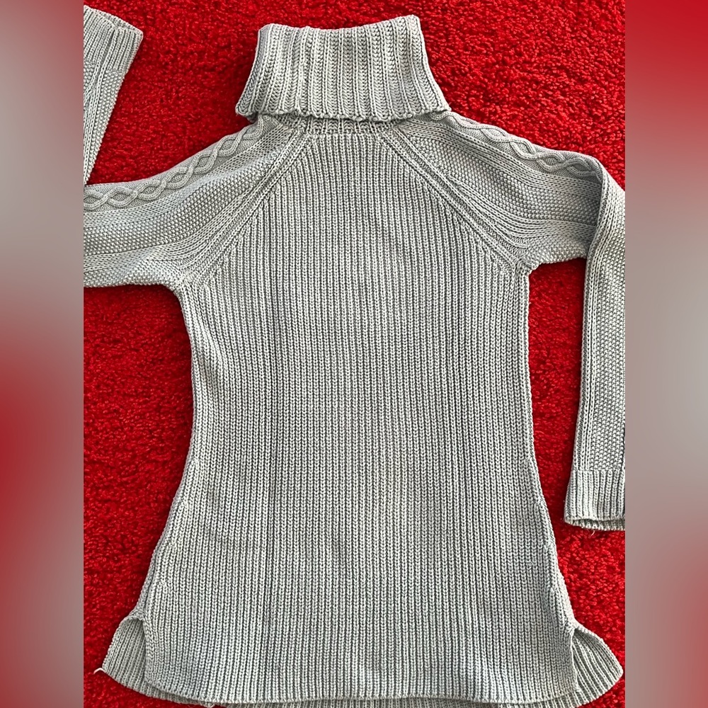 Talbots sweater - Picture 2 of 4